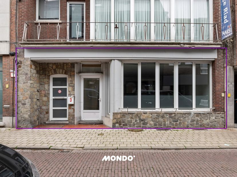 Mondo Vastgoed biedt een café te koop aan, gelegen in de Nieuwstraat 3, 2830 Willebroek.&lt;br /&gt;
Indeling:&lt;br /&gt;
Gezellige gelagzaal met toog&lt;br /&gt;
Aans