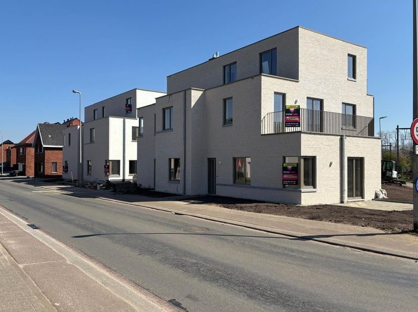 Appartement te koop
                    in 3550 Heusden