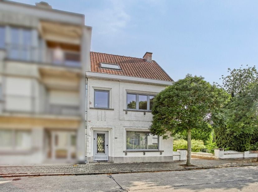 [[ CE BIEN PARTICIPE À LA JOURNÉE MAISONS OUVERTES ERA LE 14/6 DE 11:00 À 12:00 ]] Maison familiale de caractère avec quatre chambres à vendre à Wareg