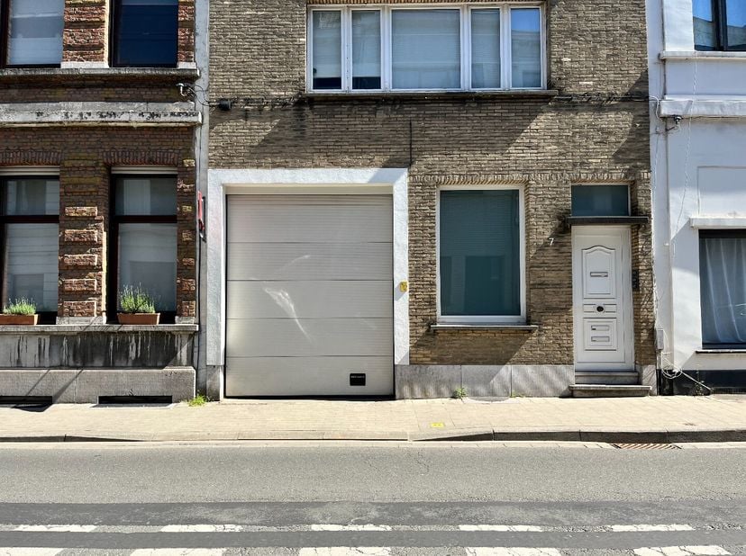 Garage à louer
                    à 2018 Antwerpen