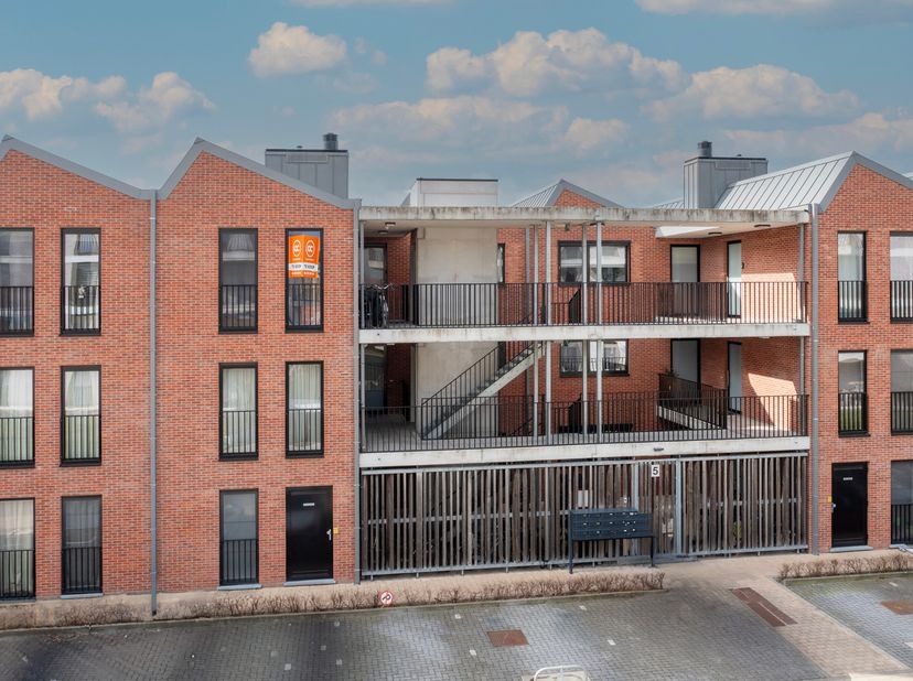 Dit prachtige appartement uit 2017 in nieuwe staat met een zeer goed EPC-attest maakt deel uit van Residentie De Manufactuur.&lt;br /&gt;
Het bevindt zich o