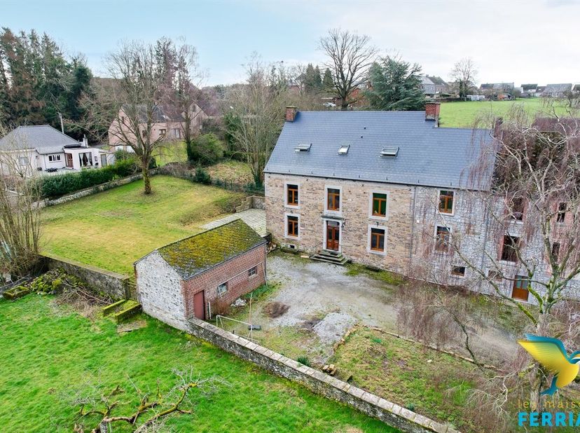 Visites sur rendez-vous au 0476/08.47.47&lt;br /&gt;
Les Maisons Ferrian vous présentent un bien exceptionnel entièrement rénové sur un terrain de 14 ares 3