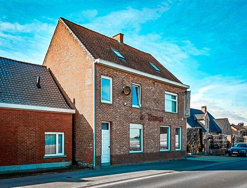                                         Commercieel Gebouw te koop in Staden, € 299.000
