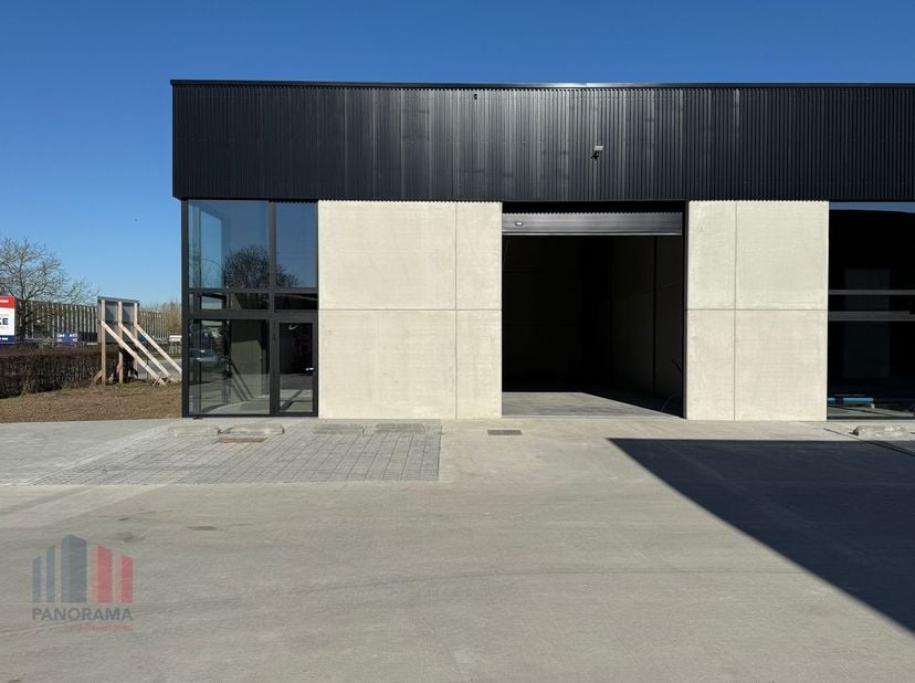 Gloednieuwe KMO-unit met een oppervlakte van 216 m² maakt deel uit van het  project &quot;MEERSBLOEM - MELDEN&quot; langsheen de Schelde en is fantastisch geleg