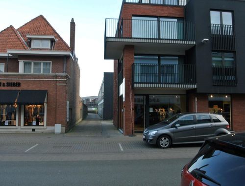                                         Garage te koop in Oostkamp, € 16.500
