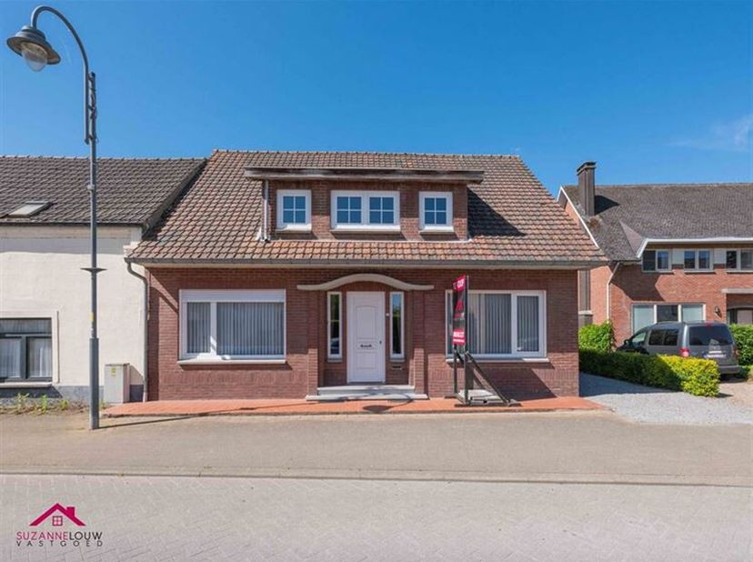 Maison à vendre
                    à 3680 Neeroeteren