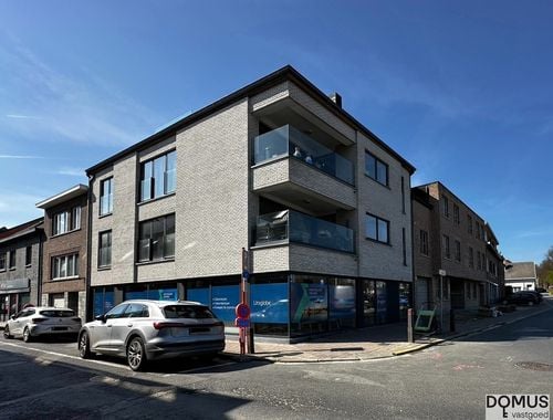                                         Handelszaak te huur in Meise, € 2.400
