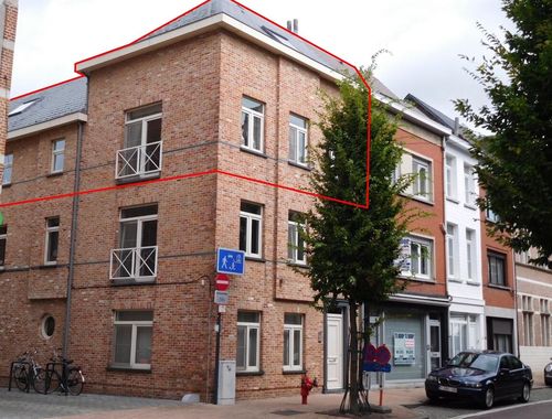                                         Duplex à louer à Lier, € 850
