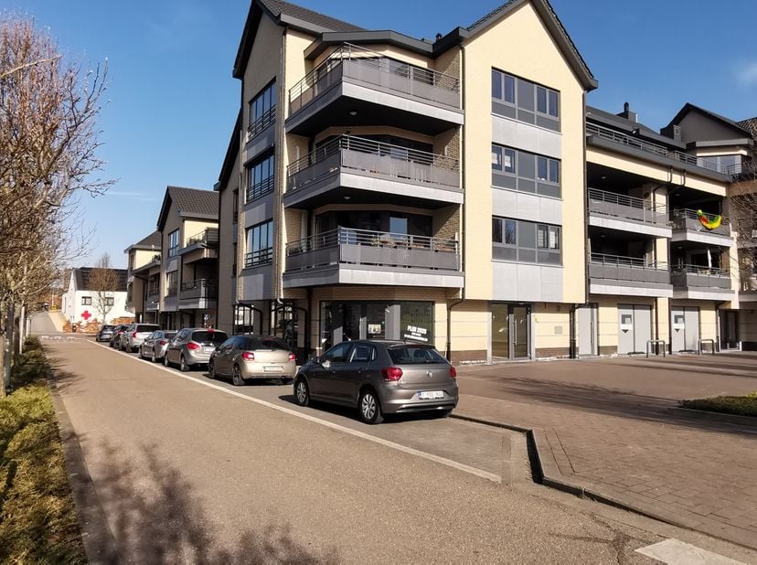 Bien professionnel à vendre
                    à 3620 Lanaken