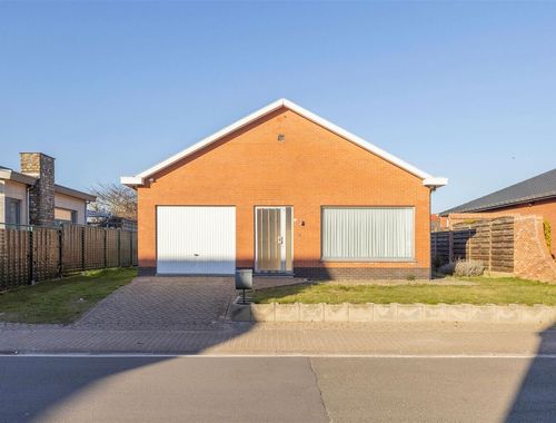                                         Bungalow te koop in Eindhout, € 249.000
