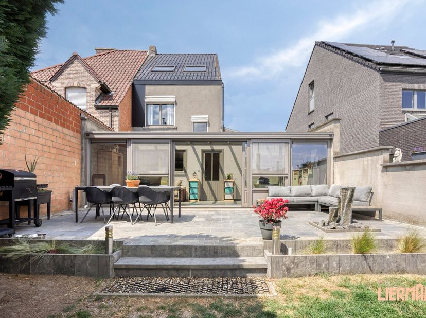 Maison à vendre
                    à 9320 Nieuwerkerken