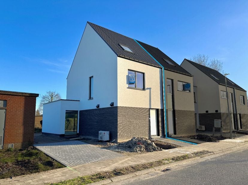 VERMELDE PRIJS IS EXCL. 12% RR OP GRONDWAARDE EN 21% BTW OP CONSTRUCTIE!&lt;br /&gt;
Bent u op zoek naar een ruime nieuwbouwwoning waar energiezuinigheid en