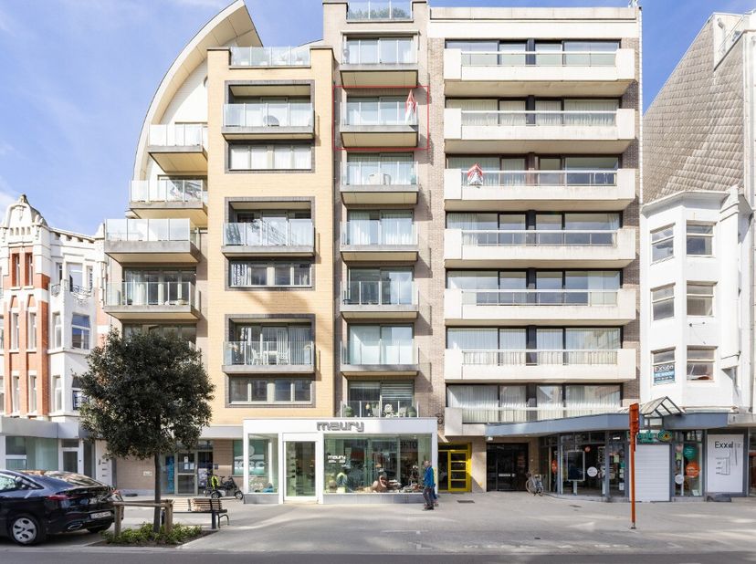 Appartement à vendre
                    à 8660 De Panne