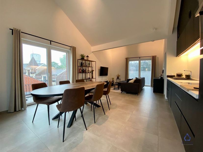 Appartement à louer
                    à 9300 Aalst