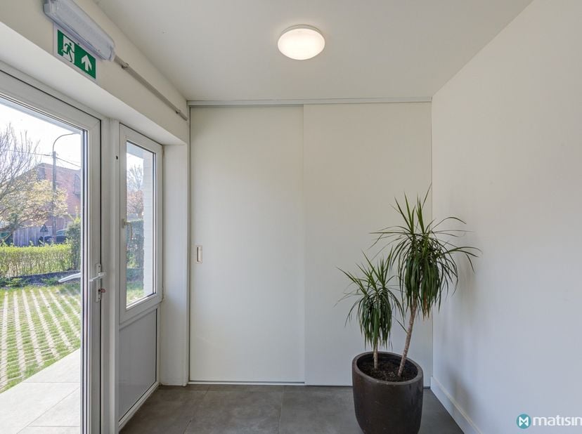 Appartement à vendre
                    à 3665 As