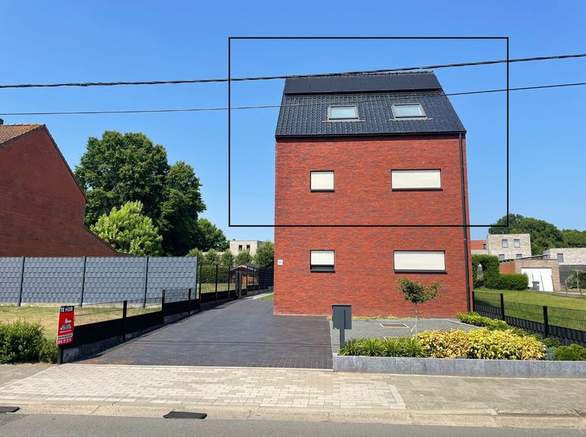 Appartement à louer
                    à 2440 Geel