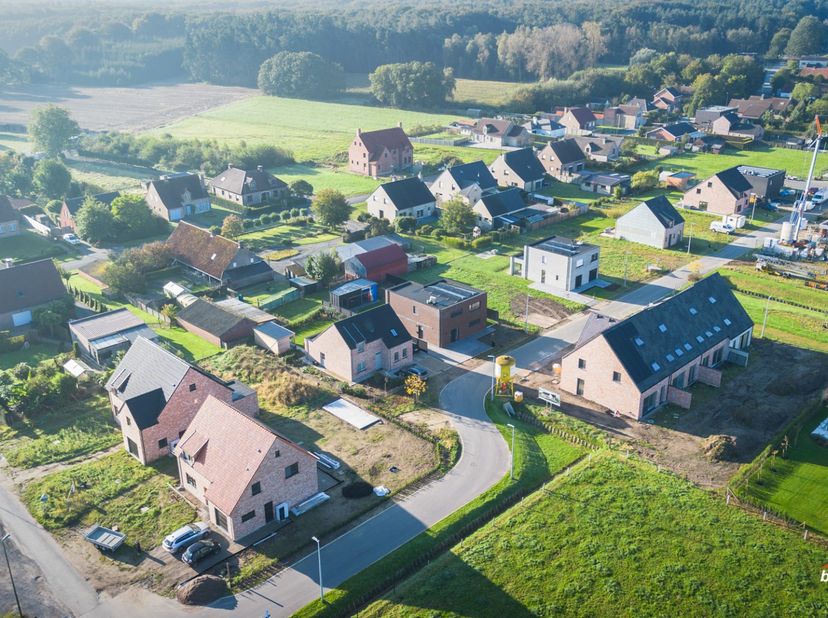 Terrain à vendre
                    à 9880 Aalter
