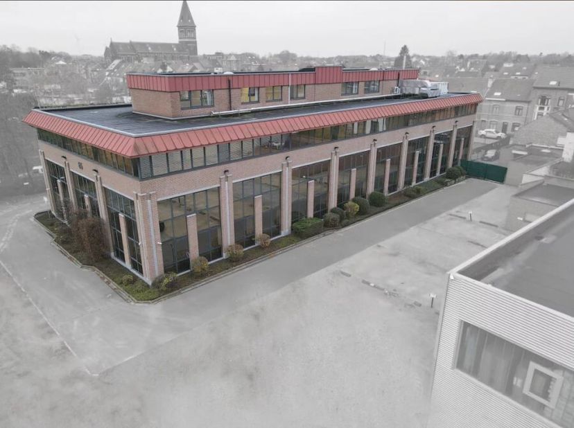 Bien professionnel à vendre
                    à 1601 Ruisbroek