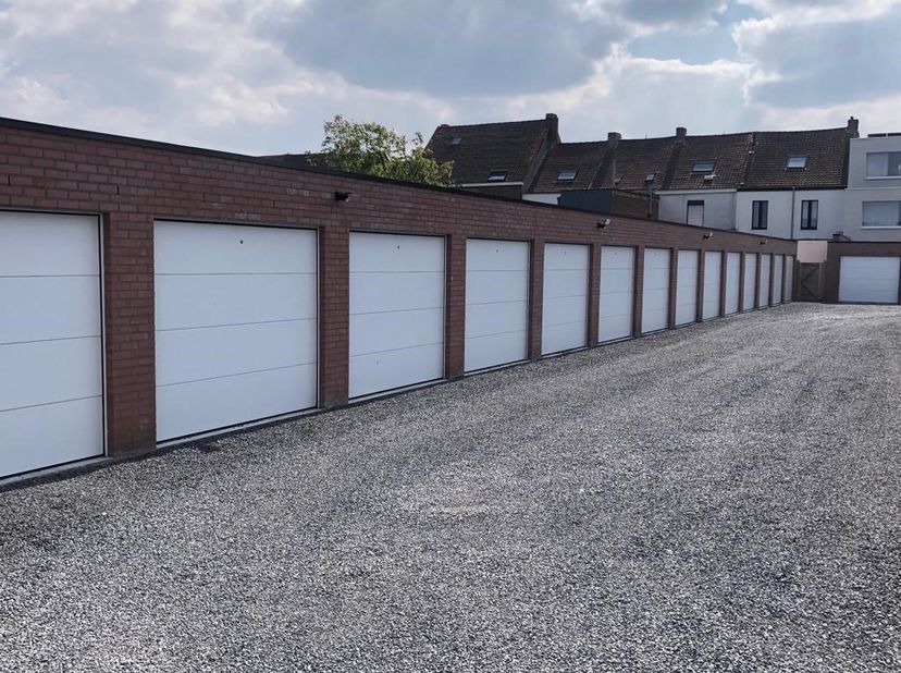 Garages te koop in Harelbeke (8530) | Zimmo