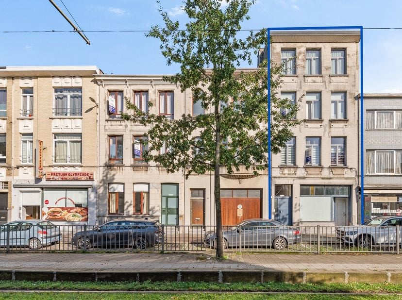 Appartement à vendre
                    à 2020 Antwerpen
