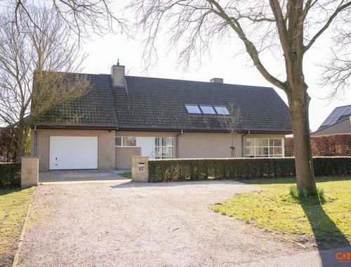                                        Villa à vendre à Lovendegem, € 599.000
