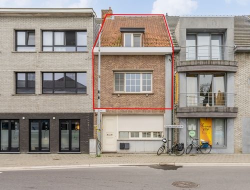                                         Duplex à vendre à Onze-Lieve-Vrouw-Waver, € 225.000
