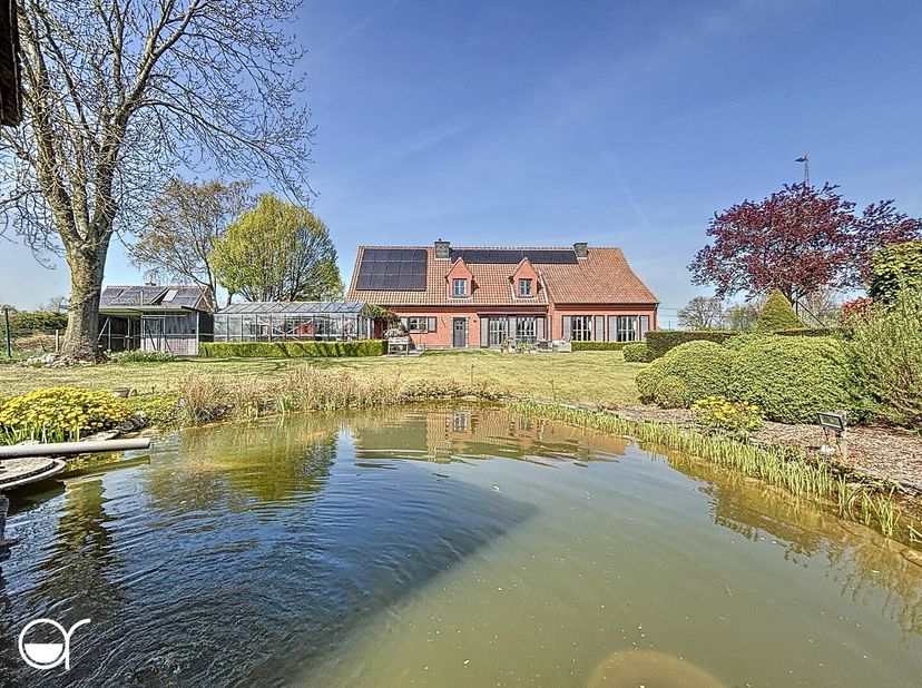 Maison à vendre
                    à 9850 Merendree