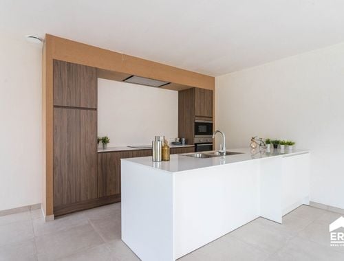                                         Maison à vendre à Krombeke, € 425.000
