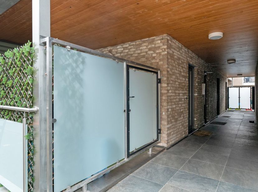 Welkom op de Joseph Smeetslaan 54/0.3 te Maasmechelen.&lt;br /&gt;
&lt;br /&gt;
Bent u op zoek naar een uitstekend onderhouden gelijkvloers appartement?&lt;br /&gt;
Ben