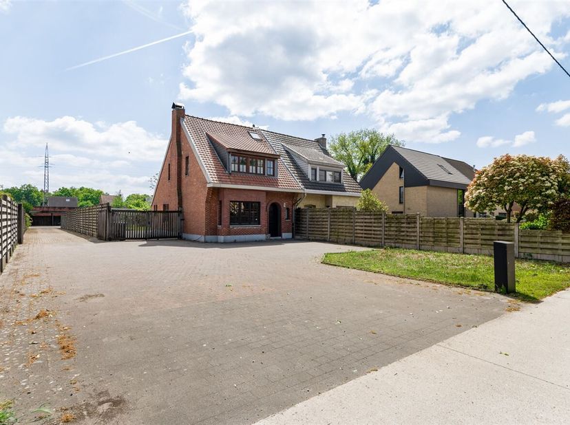 Maison à vendre
                    à 2960 Sint-Job-in-&#039;t-Goor
