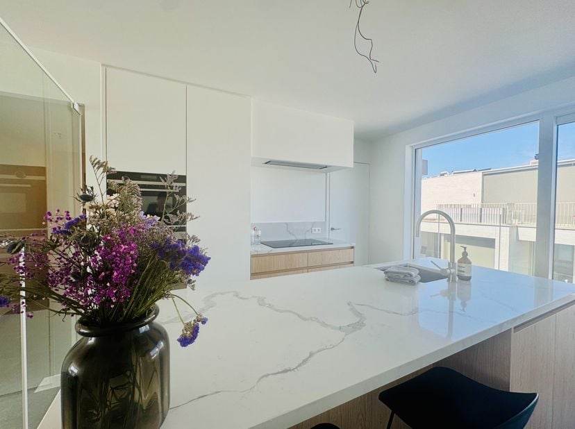 Subliem appartement in het bruisende hart van Waregem!&lt;br /&gt;
&lt;br /&gt;
6% BTW MOGELIJK - LAATSTE APPARTEMENT TE KOOP&lt;br /&gt;
&lt;br /&gt;
Ben je op zoek naar een
