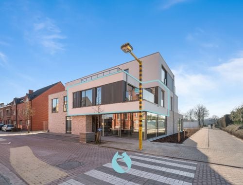                                         Appartement te koop in Evergem, € 269.953
