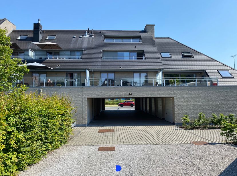 Tof appartement met leuke indeling op de 3°verdieping van &#039;Residentie Rumbeke Statie&#039; met 2 slaapkamers en 2 zeer mooie terrassen!&lt;br /&gt;
&lt;br /&gt;
INDELI