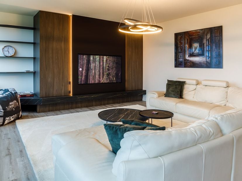 Uniek &amp; lichtrijk appartement gelegen op de 17de verdieping in de Habitim Tower, rustig gelegen met open zicht op de groene omgeving &amp; de skyline van
