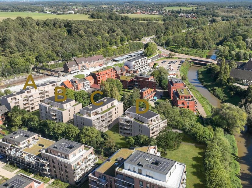Welkom bij nieuwbouwproject LEY in Diest, gelegen aan de rustige oever van de Demer en op wandelafstand van het historisch stadscentrum. De strakke he