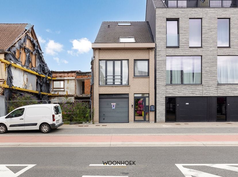 Ben je op zoek naar een energiezuinige bel-étage met 4 slaapkamers en groene tuin in het centrum van Zeveneken? Lees dan zeker even verder.&lt;br /&gt;
Deze