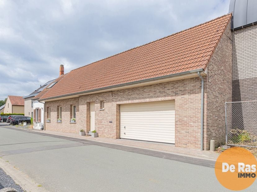 EERSTE BEZOEKDAG ZATERDAG 23/08 VAN 14 U TOT 17U30 (enkel op afspraak!)&lt;br /&gt;
NIEUWERKERKEN (AALST)  Gezellige woning met zonnig terras en centrale li