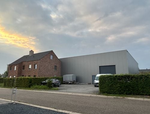                                         Bedrijfsgebouw te koop in Hamont, € 1.000.000

