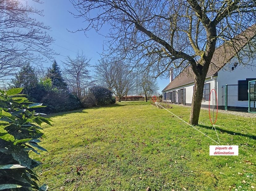 Grond te koop
                    in 7830 Hoves