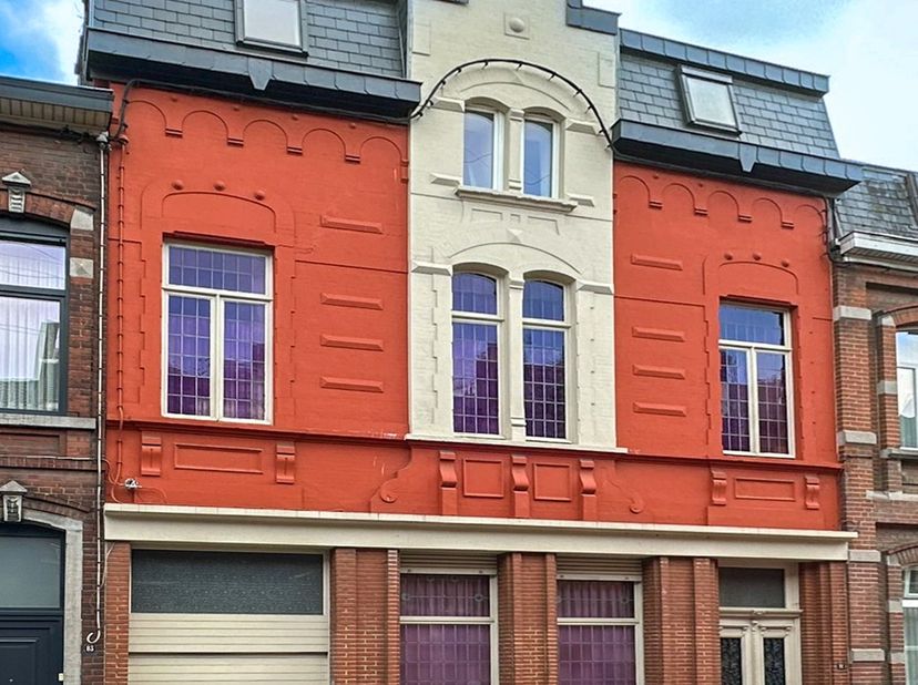 &quot;&quot;&quot; OFFRE ACTUELLE A 330 000€ &quot;&quot;&quot;&lt;br /&gt;
Découvrez cette splendide demeure de style art nouveau, datant de 1900, qui offre un charme indéniable et une