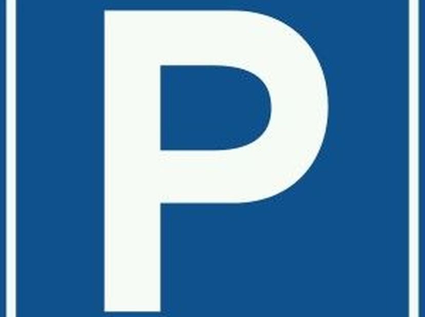 Autobox te huur in Mariakerke. Onmiddellijk beschikbaar