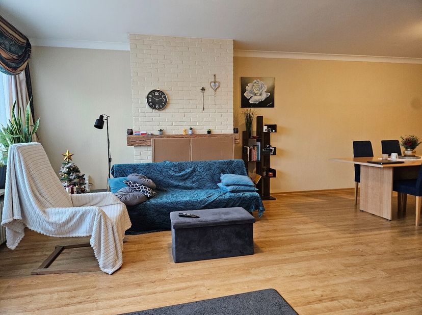 Appartement à louer
                    à 2400 Mol