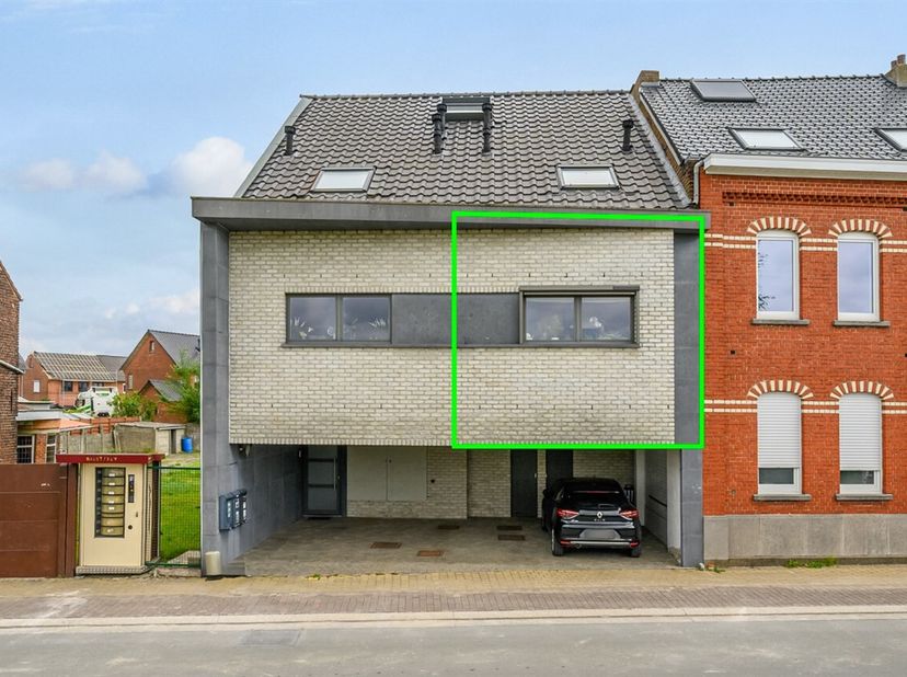 Appartement à vendre
                    à 9470 Denderleeuw