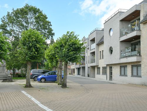                                         Entrepôt à vendre à Oudenburg, € 6.750
