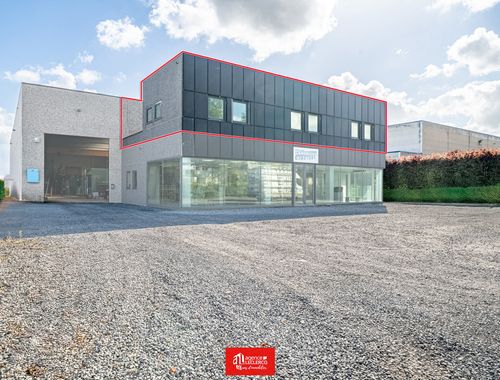                                         Bureaux à louer à Tournai, € 1.500
