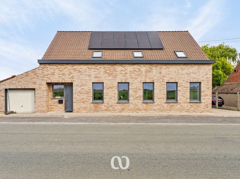 Planifiez vous-même votre visite lors du prochain MOMENT DE VISITE le vendredi 18/7 via notre site.&lt;br /&gt;
Vous recherchez une maison rénovée dans un e