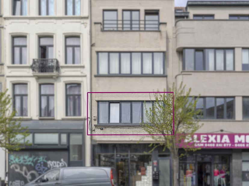 Bel appartement avec 2 chambres à Anderlecht&lt;br /&gt;
Découvrez ce charmant et lumineux appartement, idéalement situé dans un quartier animé d&#039;Anderlecht