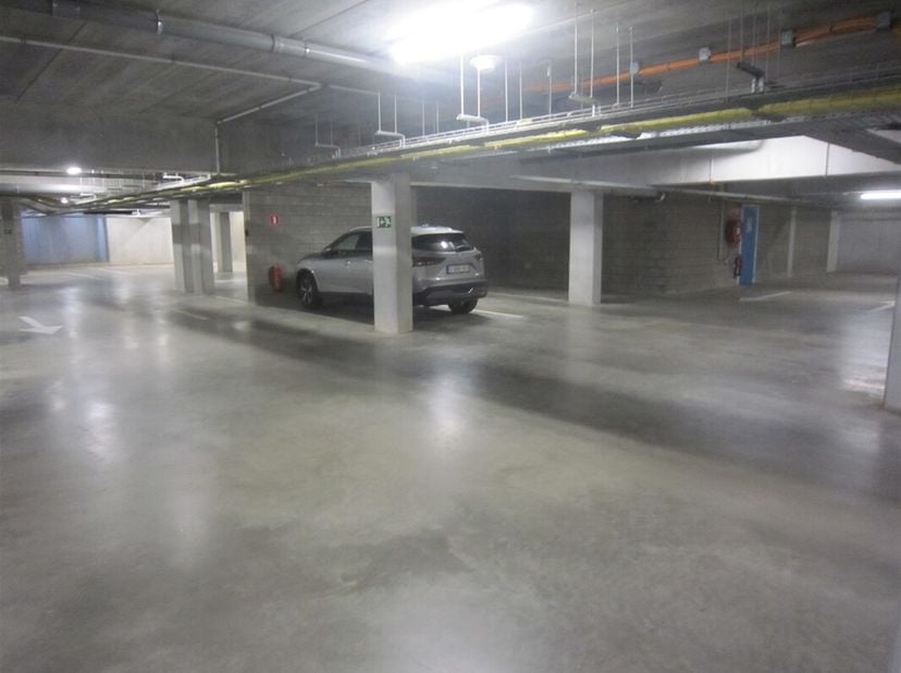 Garage à vendre
                    à 2870 Breendonk