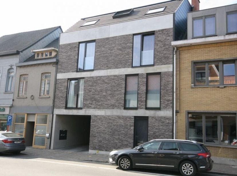 Appartement à louer
                    à 8700 Tielt