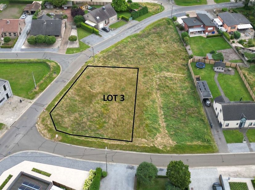 Terrain à vendre
                    à 3580 Beringen